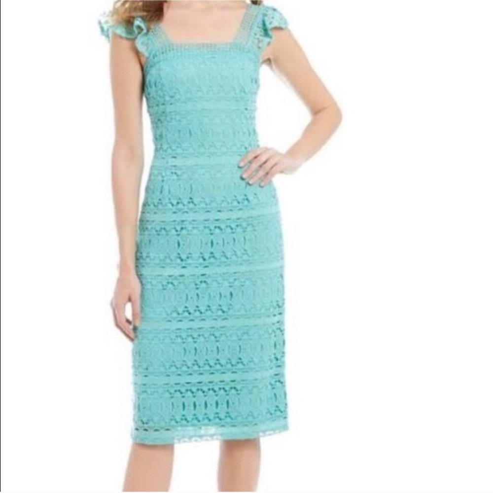 Beautiful knit teal dress 👗